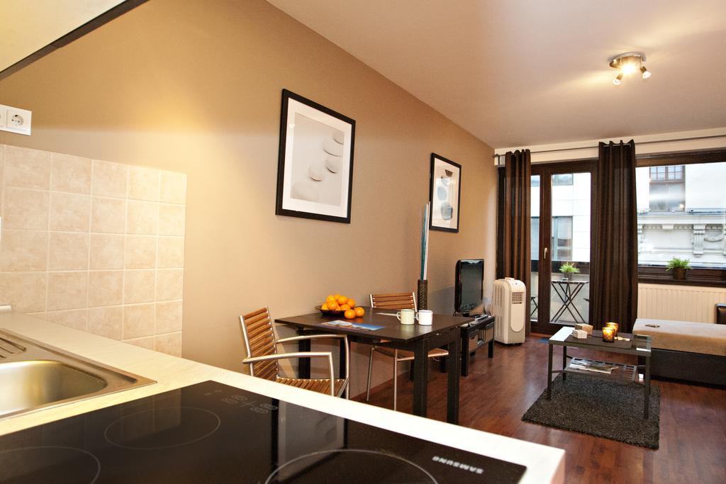 Gloria Apartment Budapeşte Oda fotoğraf